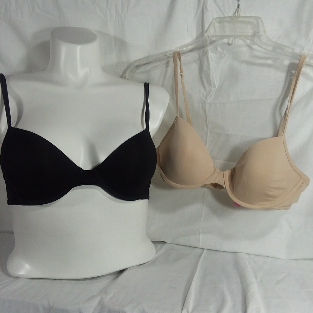 Lot of 2 Victoria's Secret Pink Bras 34 D T Shirt